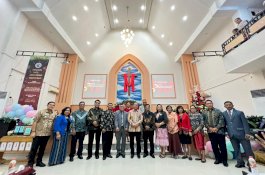 Wali Kota Danny Pomanto Sambut Sukacita Natal Bersama Jemaat Makkio Baji GKSS