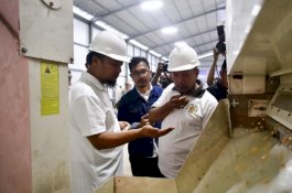 Dorong Mandiri Benih Jagung, Gubernur Sulsel Resmikan Pabrik Benih Jagung di Maros