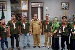 Dollah Mando Apresiasi Capaian Atlet Paralympic Sidrap di Peparprov V