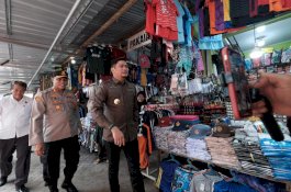 Bupati Gowa Operasi Pasar Jelang Nataru: Kenaikan Harga Tidak Signifikan