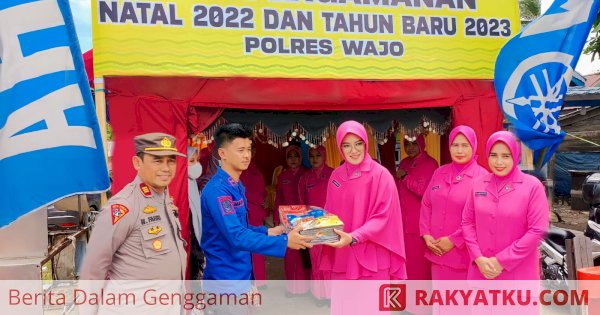 Ketua Bhayangkari Polres Wajo Kunjungi Posko Kampung Tangguh Balla Ewako