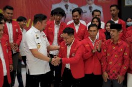 Adnan Purichta Lantik Pengurus DPP HIPMA Gowa