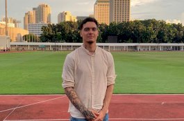 Jokowi Teken Keppres Naturalisasi Shayne Pattynama, Selangkah Lagi Bela Timnas Indonesia