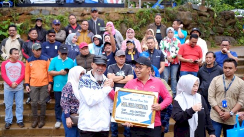 Suasana family gathering Pemerintah Kota (Pemkot) Makassar di di Tokka Tena Rata, Kabupaten Maros, Sulawesi Selatan, Sabtu (7/1/2023).