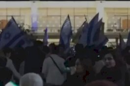Protes Anti-Pemerintah Israel Berlangsung di Tel Aviv
