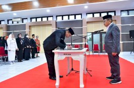 Awal Tahun, Wali Kota Palopo Lantik Sejumlah Pejabat