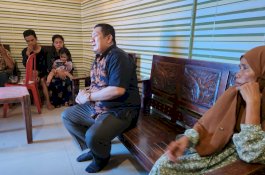 Azwar Sampaikan Belasungkawa Kepada Kelurga Bocah yang Dibunuh