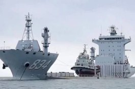 China Miliki Kapal Perang yang Bisa Jadi Dermaga