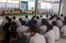 Disambangi Alumni, Siswa SMA Islam Athirah Bukit Baruga Termotivasi Kuliah di UI