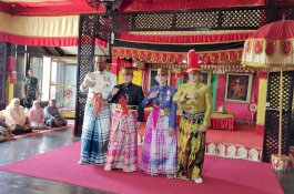 Jenderal Dudung Terima Gelar Adat di Istana Balla Lompoa Gowa