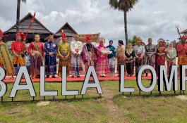Jenderal Dudung Usai Menerima Gelar Adat di Istana Balla Lompoa: Seluruh Prajurit TNI AD Harus Jadi Daeng Malewa
