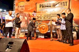 Wali Kota Palopo Buka Pasar Rakyat dan Malam Pentas Seni