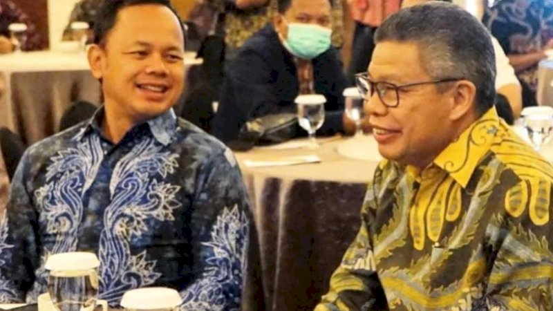 Wali Kota Parepare, Taufan Pawe (kanan), bersama Ketua Asosiasi Pemerintah Kota Seluruh Indonesia (Apeksi), Bima Arya, yang juga Wali Kota Bogor. 