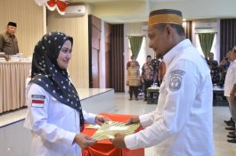 Kades Terpedo Jaya Pimpin DPC Apdesi Lutra, Bupati Indah: Bangun Komunikasi dan Kolaborasi