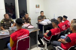 Kejari Barru Terima Pelimpahan Berkas Kasus Dugaan Penggelapan Mutiara di Barru