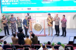 PHRI Sulsel Buka Rakerda ke IV 2023 dengan Seminar Nasional yang Bertajuk 