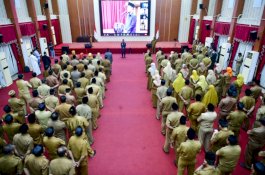 Gubernur Andi Sudirman Lantik 23 Pejabat Eselon III dan 207 Kepala Sekolah