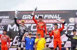 Berhasil Sapu Bersih Podium Teratas, Crosser Astra Honda Dominasi Gelar Juara di Kejurnas Motocross 2022