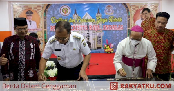 Danny Pomanto Resmikan Gereja Paroki Kristus Raja