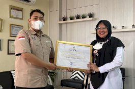 RSUD Nene Mallomo Sidrap Terima Penghargaan Kemensos