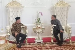 Dollah Mando Temui Gubernur Sulsel, Sampaikan Undangan Hari Jadi Ke-679 Sidrap