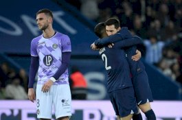 Neymar dan Mbappe Tak Main, Messi Loloskan PSG Dari Kekalahan Dengan Raup Poin Penuh