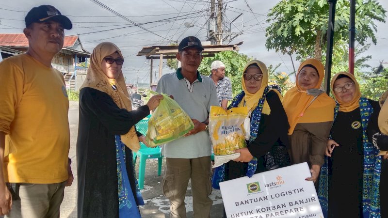 BKMT Parepare Salurkan Bantuan di Empat Titik Terdampak Banjir