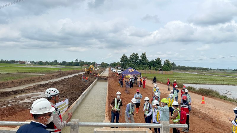 Tim JICA Kunjungi Bumi Karsa di Proyek Rentang Irigasi 