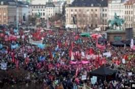 Demo Besar Terjadi di Denmark, Aksi Protes Diikuti 50.000 Orang