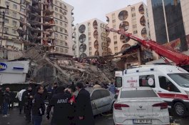 Korban Tewas Gempa Turki -Suriah Capai Lebih dari 2.200 Orang