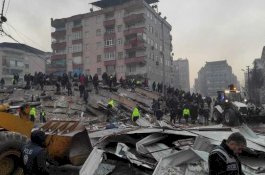 Korban Gempa Turki-Suriah: 3.800 Orang Tewas, 14.500 Terluka