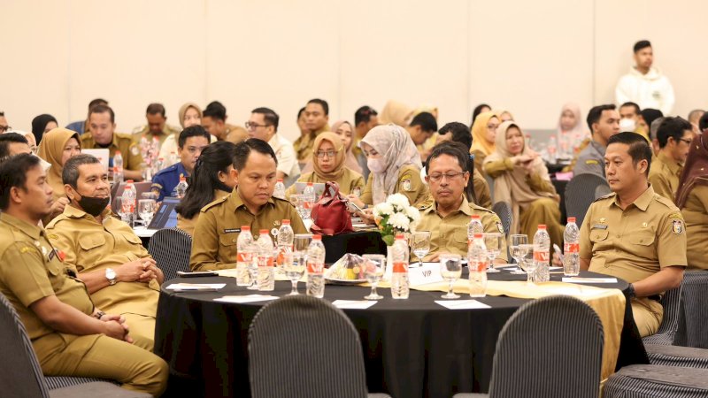 Direktur EKPKD Kemendagri RI Beri Pengarahan di Bimtek Penyusunan LPPD 2022 Pemkot Makassar