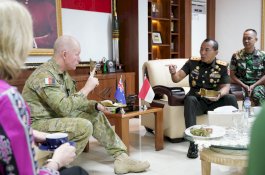 Atase Darat Australia Kunjungan Kerja ke Kodam Hasanuddin