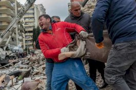 Terus Bertambah, Korban Tewas Gempa Turki-Suriah Capai 7.800 Orang