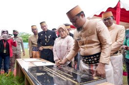 Resmikan TPI Beba Takalar, Gubernur Andi Sudirman: Tahun Ini Dibangun Breakwater