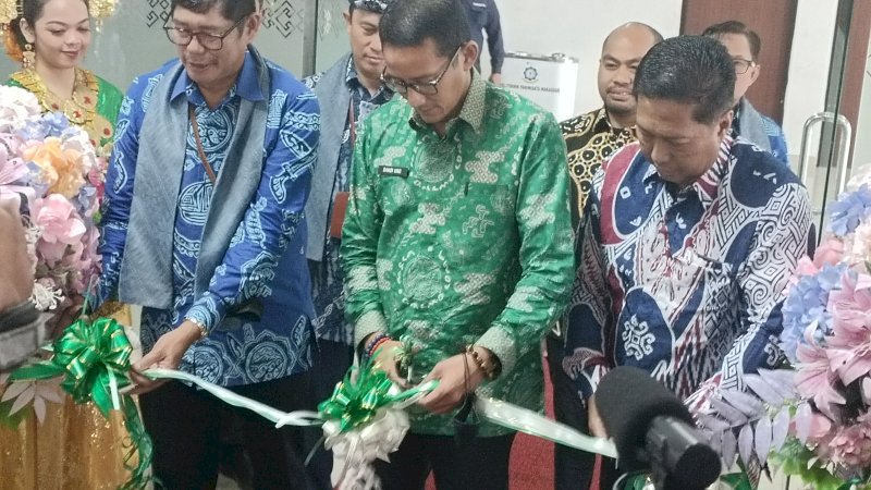 Resmikan Gedung Kuliah Terpadu Poltekpar Makassar, Sandiaga Uno: Terapkan Kerja 4as dan 3G