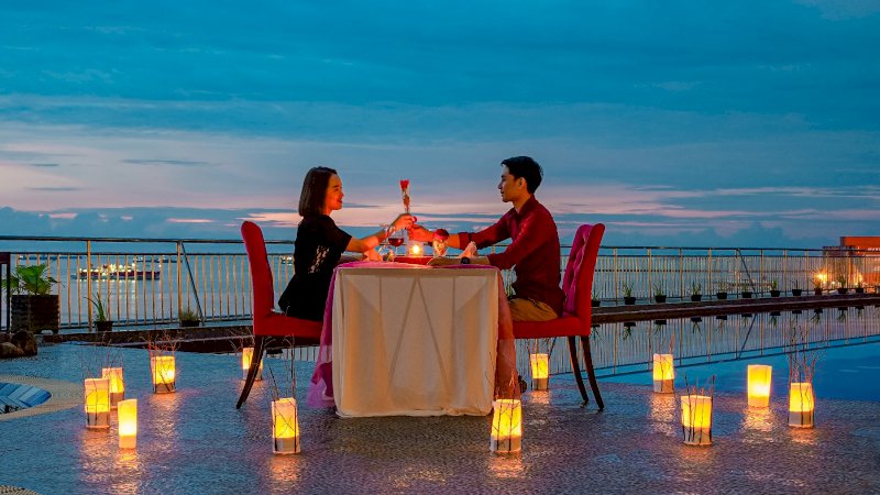 Makan Malam Romantis di Swiss-Belhotel Makassar
