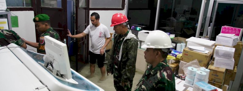 Pangdam Hasanuddin Pantau Banjir di Kota Makassar