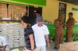 Pemkab Sidrap dan Bulog Lakukan Operasi Pasar, Antisipasi Kenaikan Harga Kebutuhan Pokok