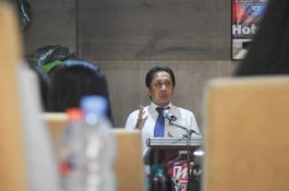 Ketua Fraksi PDIP DPRD Makassar Salurkan Bantuan untuk Korban Terdampak Banjir