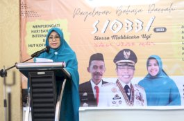 Erna Rasyid Taufan Ingatkan Pentingnya Revitalisasi Bahasa Daerah