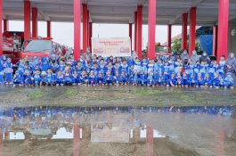 Kenalkan Profesi Pemadam Kebakaran, TKIT Nurul Fikri Makassar Lakukan Kunjungan Edukasi