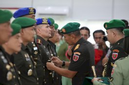 Pangdam Hasanuddin Pimpin Sertijab Enam Pejabat Utama Kodam