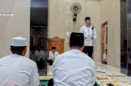 Safari Zikir di Masjid Baitul Mina, Taufan Pawe Bakal Beri Bantuan Dana Hibah