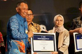 KALLA Raih Penghargaan dari Kanwil DJP Sulselbartra sebagai Penyetor PPh dan PPN Terbesar 