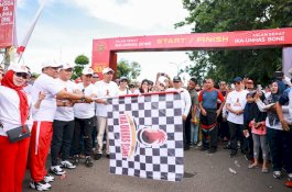 Danny Pomanto Lepas Jalan Santai IKA UNHAS Bone, Kenang Masa-masa KKN 