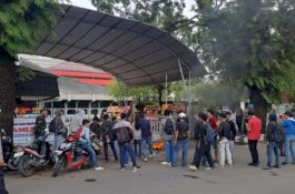 Massa Demo Kantor Pertamina MOR VII Sulawesi, Suarakan Penggelapan Dana Pertashop di Selayar