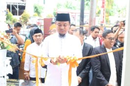 Gubernur Sulsel Resmikan Pemanfaatan Masjid Nur Ilham IKA SMPN 1 Sinjai