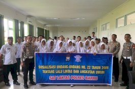 Satlantas Polres Barru Edukasi Siswa Tertib Berlalu Lintas