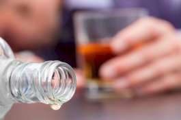 Polisi Dalami Kasus Miras Oplosan Maut di Makassar